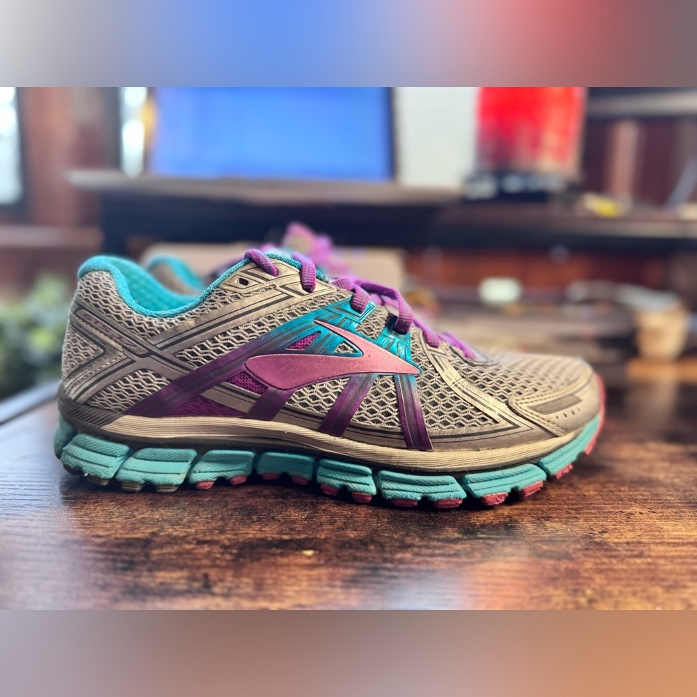 Brooks Adrenaline GTS 17 Women’s Running Shoes | Silver Purple Teal Size 9.5